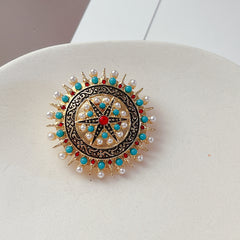 Vintage Western Pearl Bohemian Brooch for Banquet Wear
