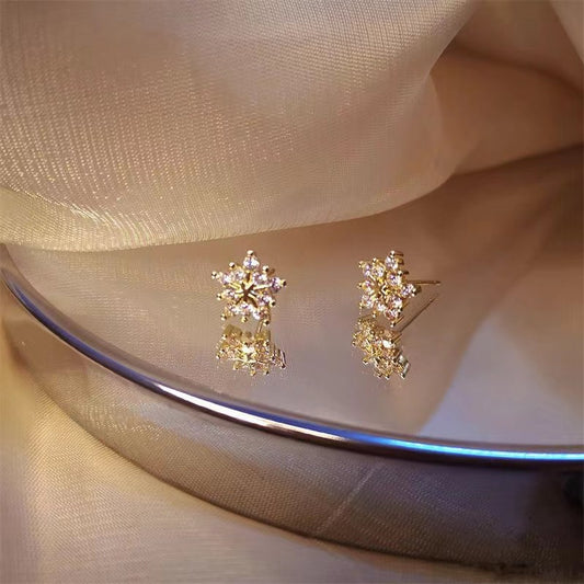 Rhinestone Snowflake Stud Earrings
