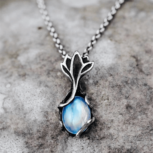 Moonstone Fish Pattern Pendant Necklace For Women