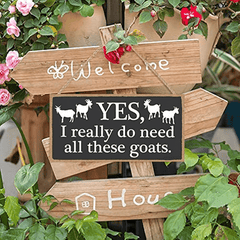 Funny Goat Decor Wall Art Sign 7.8in x 3.9in