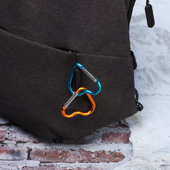 3pcs Heart-Shaped Carabiner Keychain for Outdoor Adventures