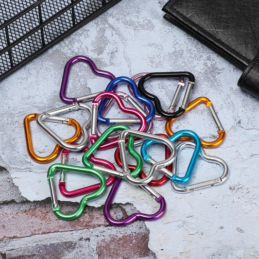 3pcs Heart-Shaped Carabiner Keychain for Outdoor Adventures