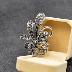 Vintage Rhinestone Flower Brooch Pin Antique Men's Gift