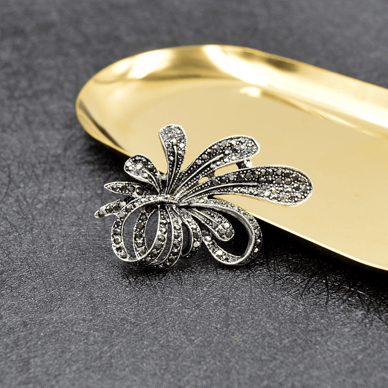 Vintage Rhinestone Flower Brooch Pin Antique Men's Gift