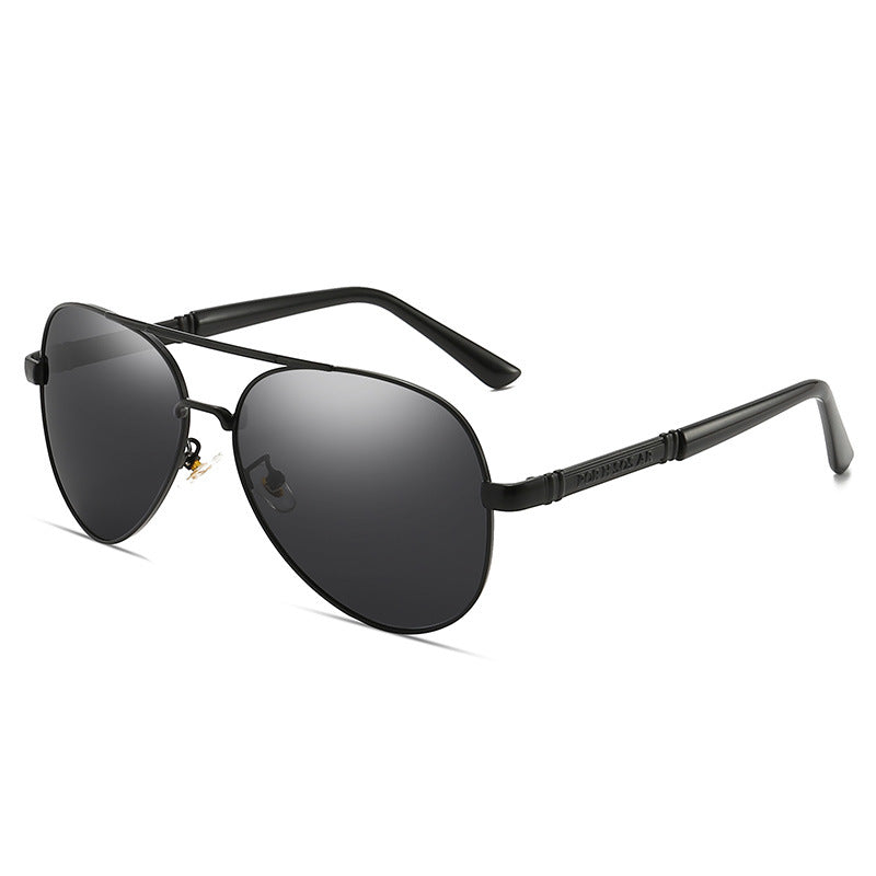 Men's Polarized Pilot Sunglasses for Day and Night Use