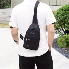 Sports Chest Bag For Mountaineering Cycling With Earphone Hole
