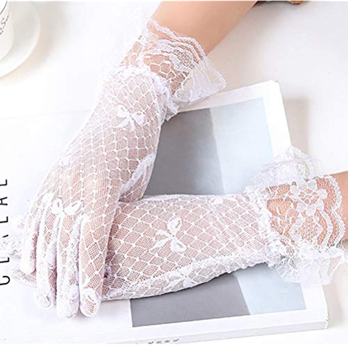 Short Lace Gloves Breathable Floral Wedding Bridal Gloves