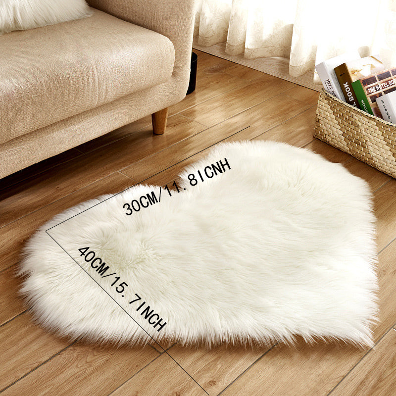 Heart Shaped Plush Faux Fur Carpet for Home Decor