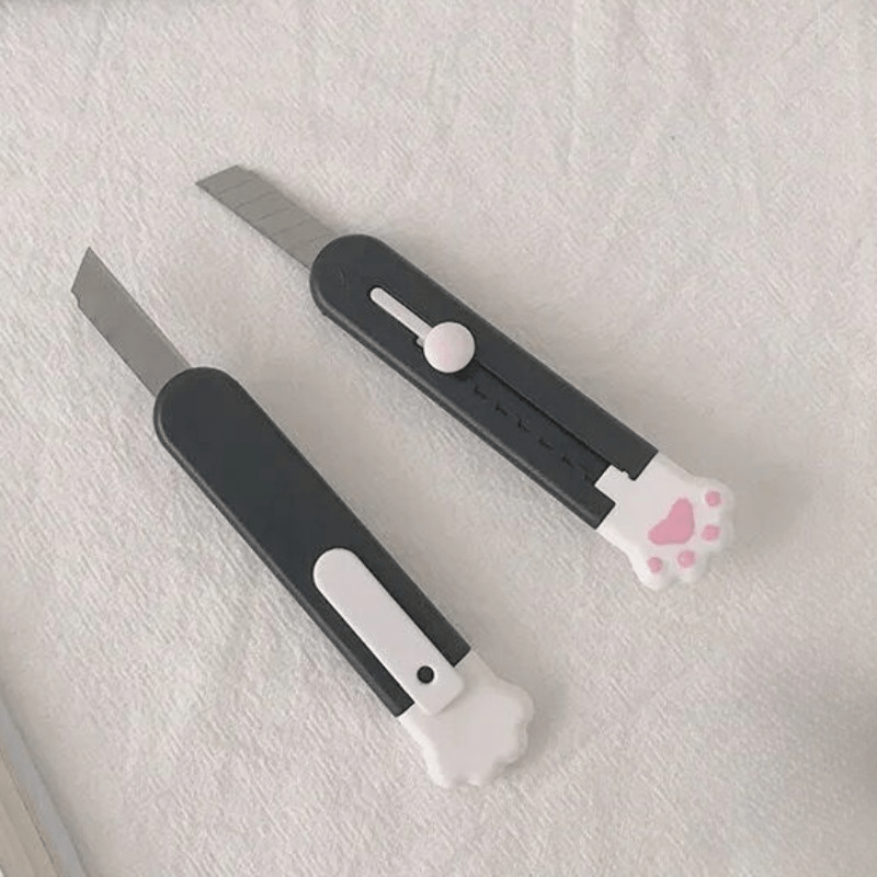 3pcs Paw Pattern Portable Art Supplies Cutting Paper