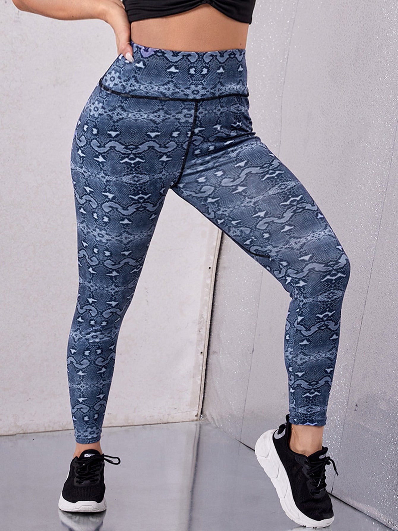 Floral Print High Rise Plus Size Leggings