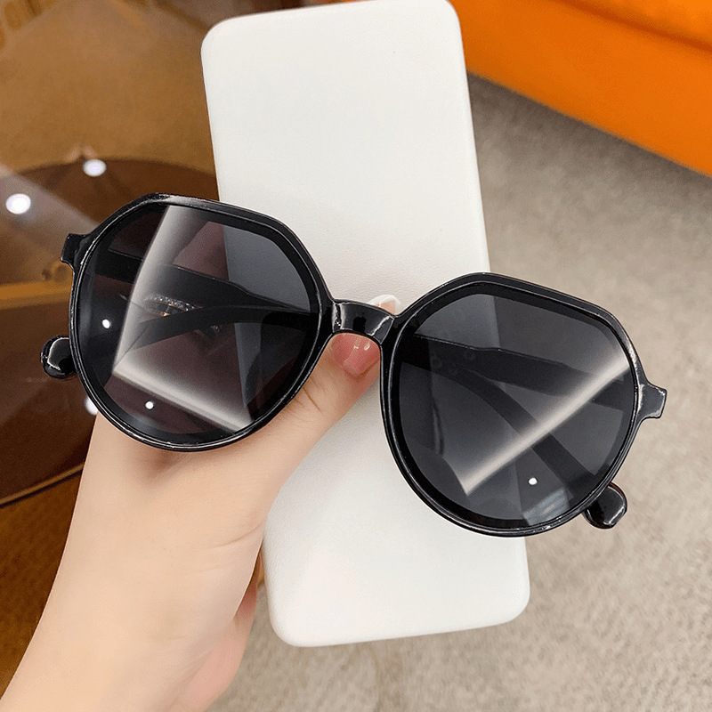 Round Sunglasses Retro Summer UV400 Sun Shades Glasses Driving Beach Travel