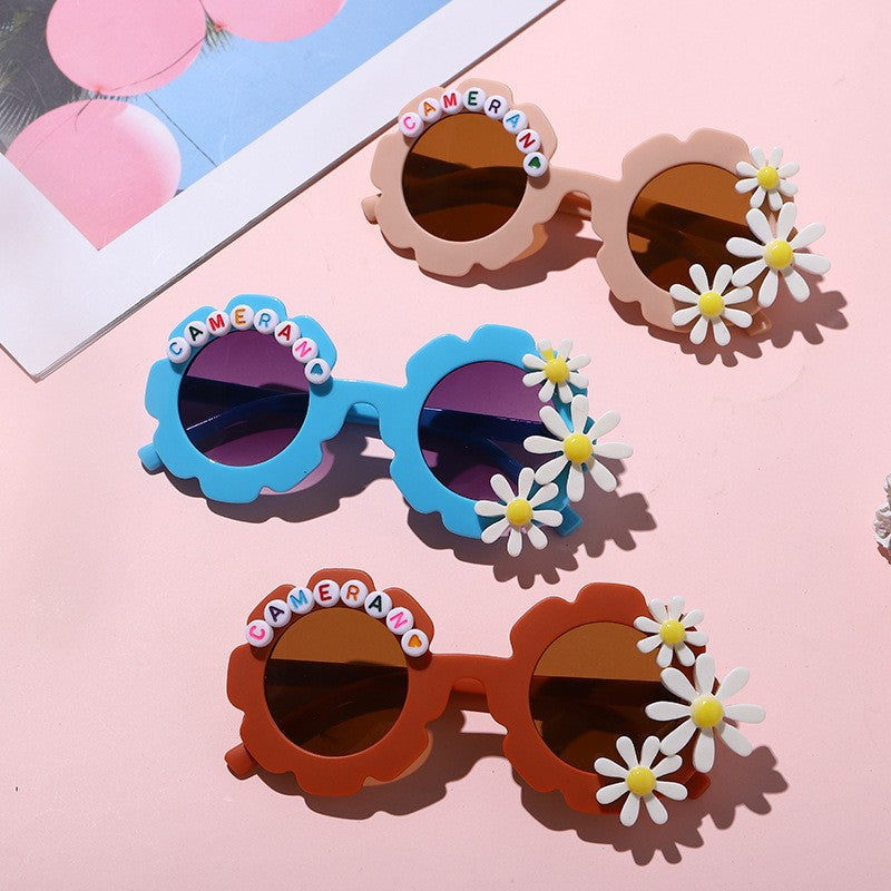 Daisy Flower Sunglasses for Women Kids Girls Boys Macaroon Summer Party Favors