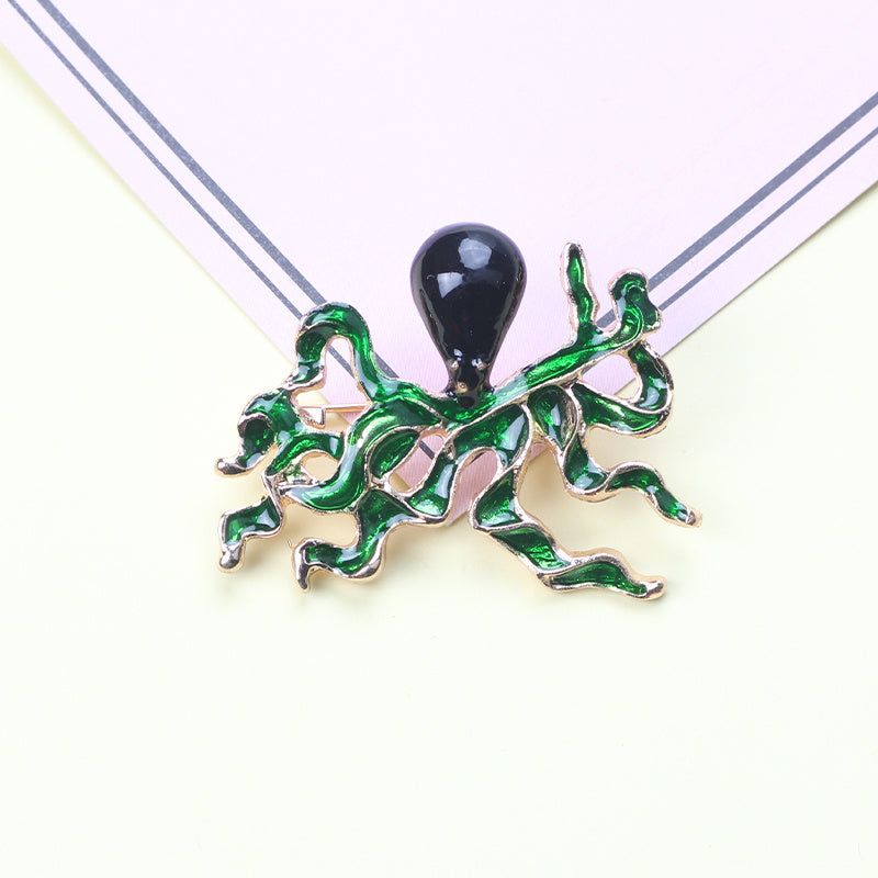 Sparkling Crab Brooch Pin for Men and Women