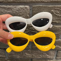 Men's Irregular Alien Glasses With Case Candy Cat Eye Sunglasses