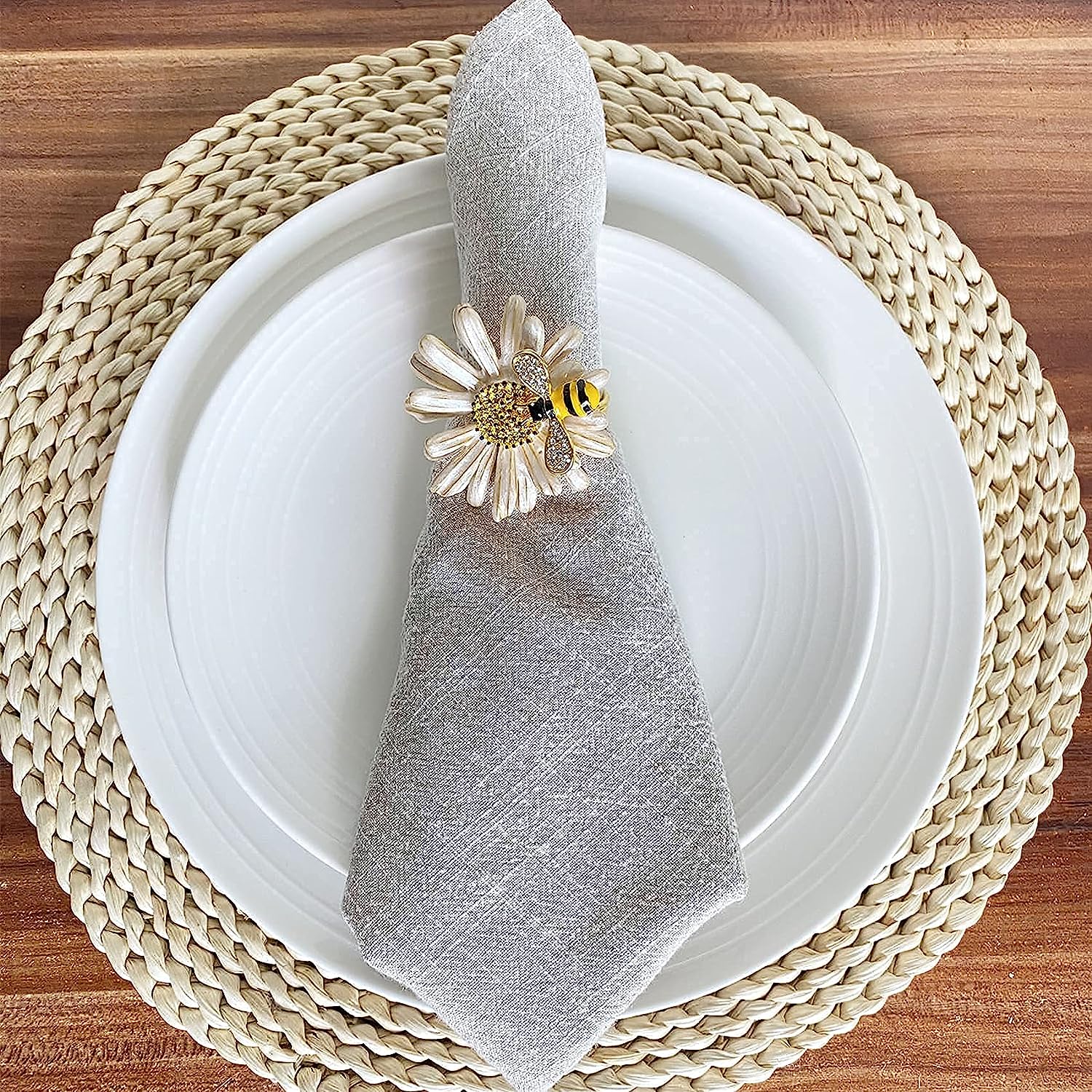 Stainless Steel Bee and Daisy Napkin Rings for Weddings and Parties