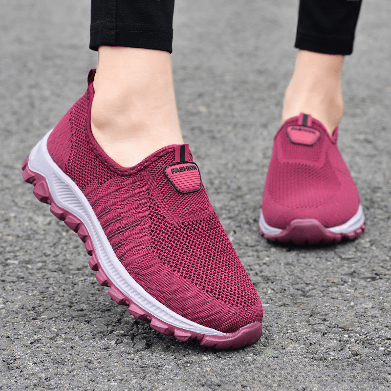 Women's Lightweight Knit Walking Shoes Slip on Casual Sneakers