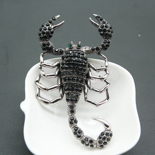 Retro Scorpion Rhinestone Brooch Pin Scarf Clothing Clip for Men