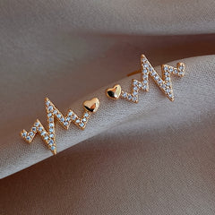Heartbeat Feeling Earrings Female Stud Earrings Net Celebrity