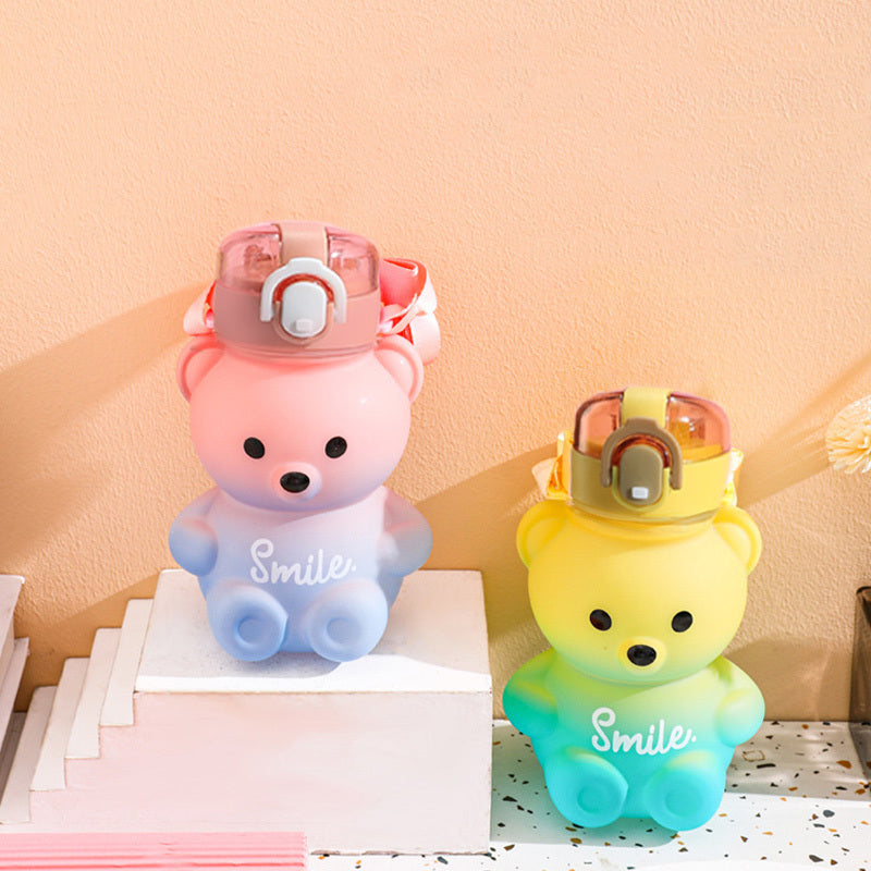 Little Bear Large Capacity Water Cup Gradient Leakproof Sports Straw Cup