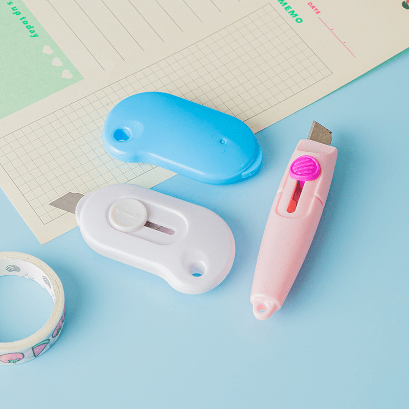Mini Art Cloud Macaron Paper Cutter