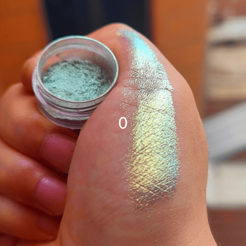 Chameleon Polarized Eyeshadow Powder Waterproof Highlighter