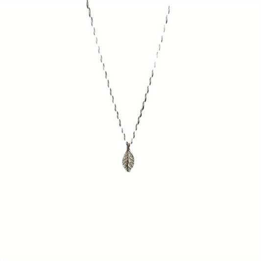 Girl's Leaf Necklace Alloy Clavicle Chain Leaf Necklace