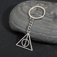 1pc Triangle And Round Alloy Keychain Set Men's Keychain Creative Small Gift