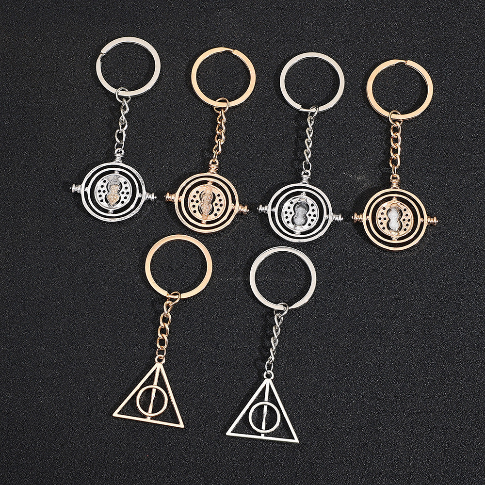 1pc Triangle And Round Alloy Keychain Set Men's Keychain Creative Small Gift