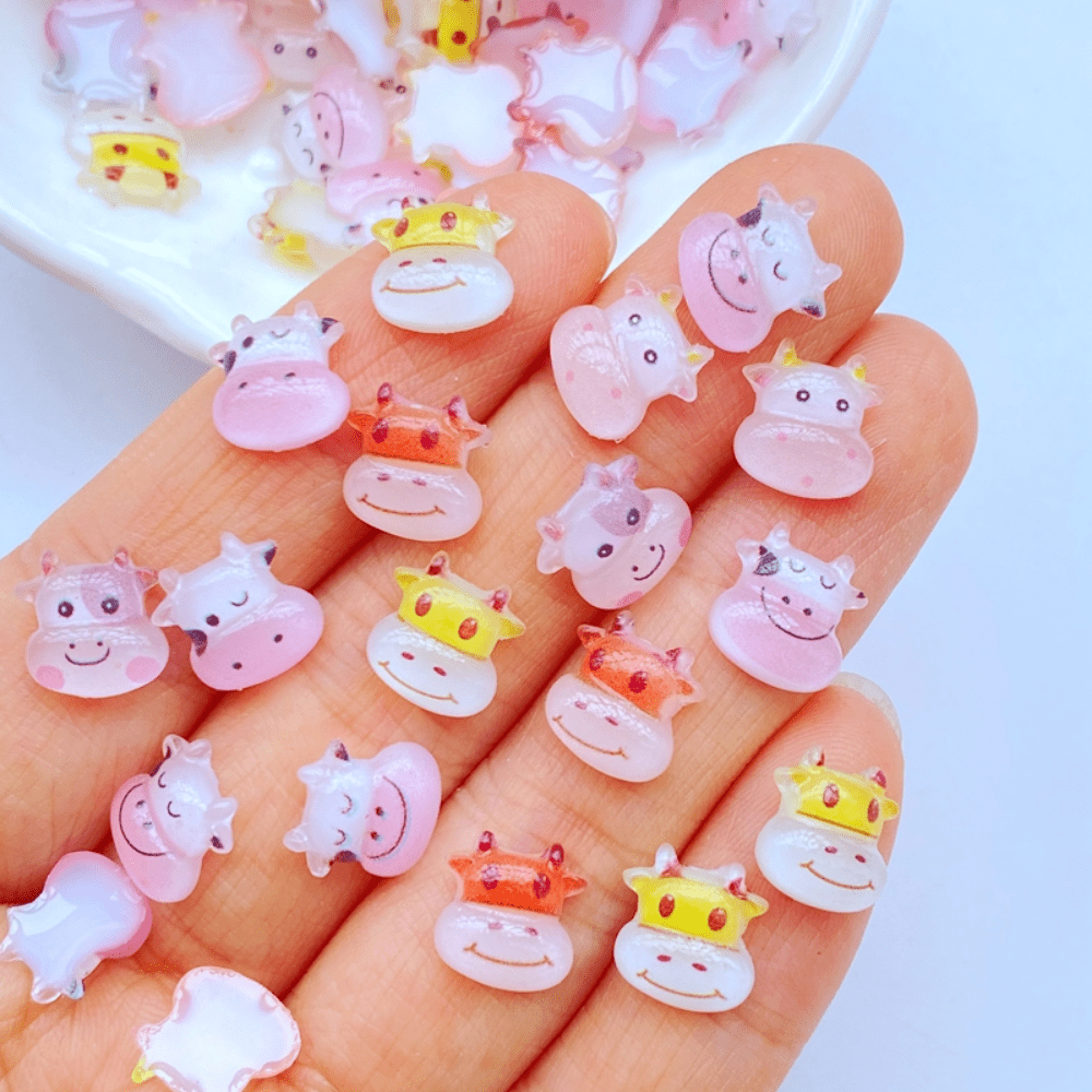 50pcs Mini 9mm Dairy Cattle Resin Flatback Ornament for Jewelry Making