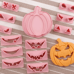 13pcs Halloween Pumpkin Cookie Cutters with Different Faces, Baking Tool