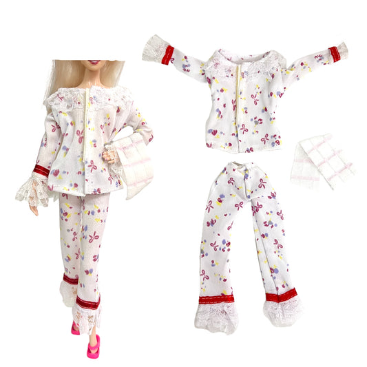 Princess Doll Clothes Set with Bath Towel, Pajamas, Stockings, Hat - Girl Toy