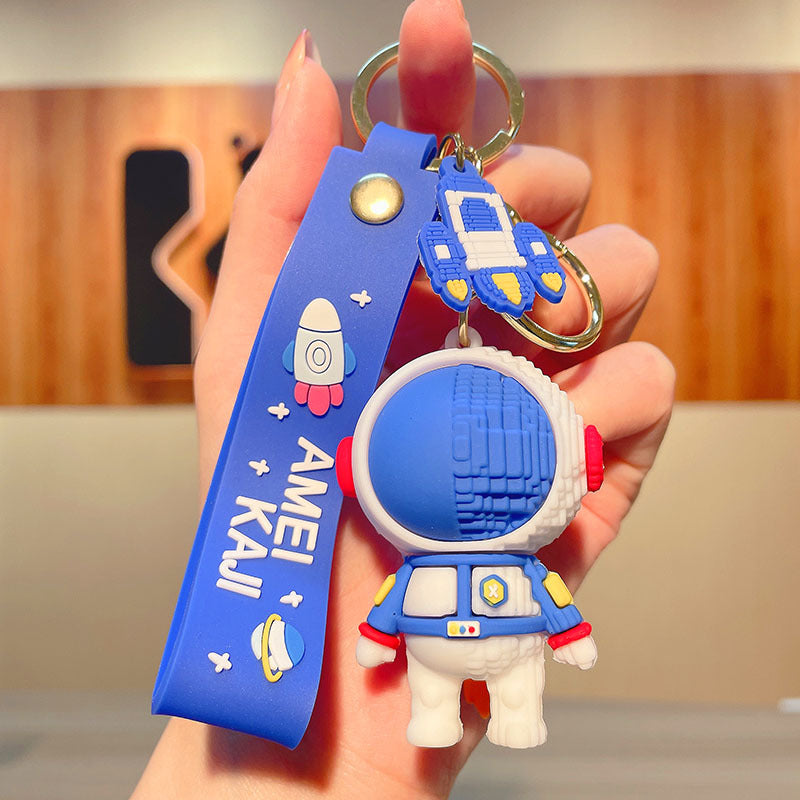 Spaceman Keychain 3D Astronaut Pendant Backpack Charm Car Key Chain Ring