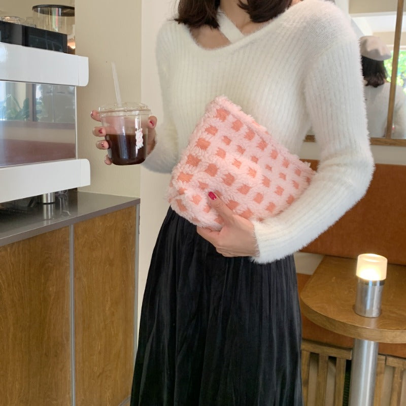 Waffle Plush Cosmetic Bag Large Capacity Travel Toiletry Storage Pouch