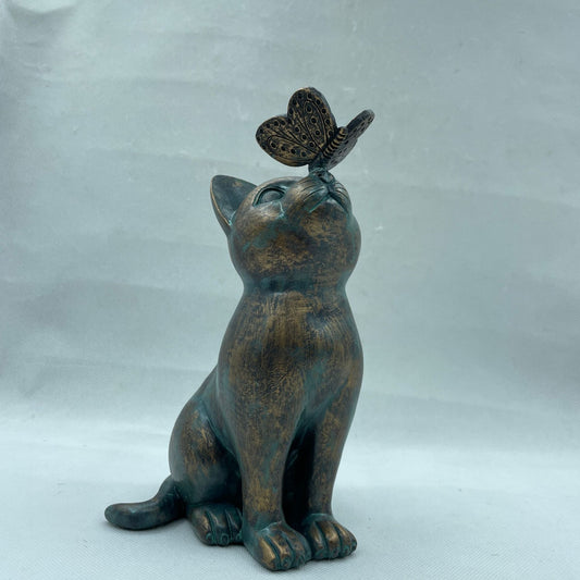 Cat With Butterfly Resin Ornament Decoration