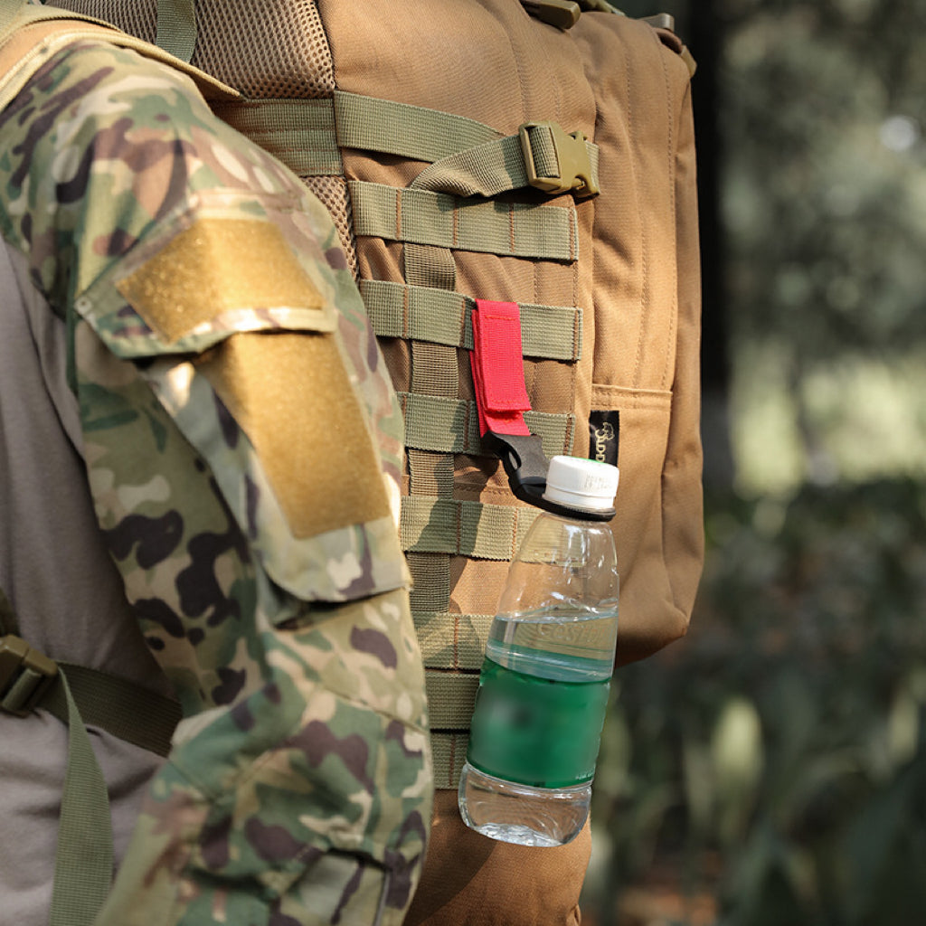 Tactical Water Bottle Hanging Buckle Portable Quick Hang Bottle Buckle