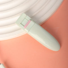 2pcs Eyebrow Eyelash Shaping Set Scissors Comb Lash Curler Makeup Beauty