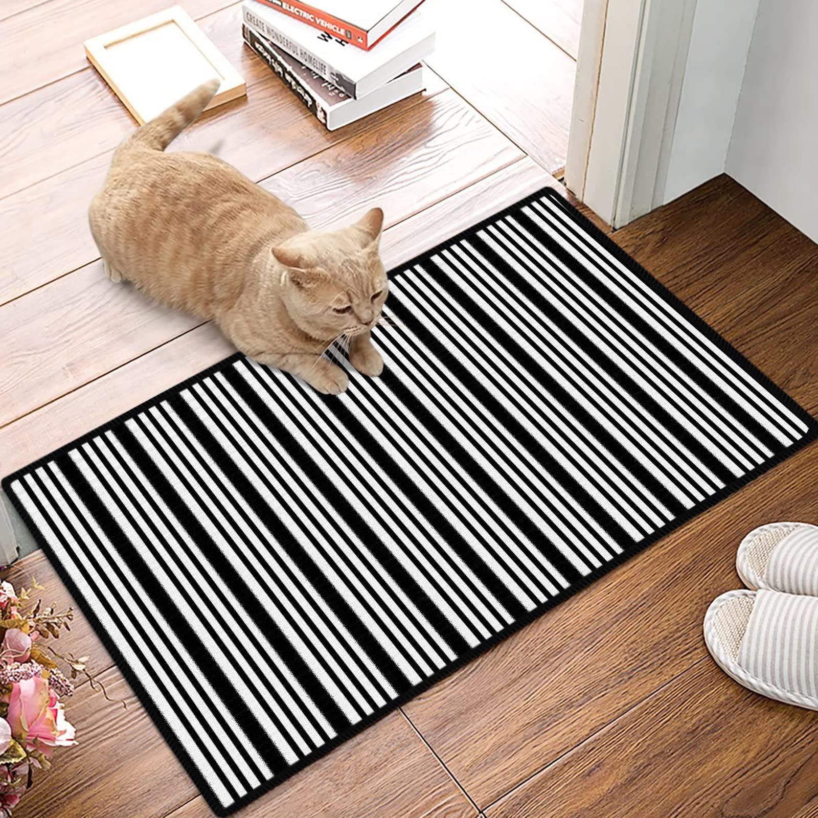 Retro Thick & Thin Line Floor Mat