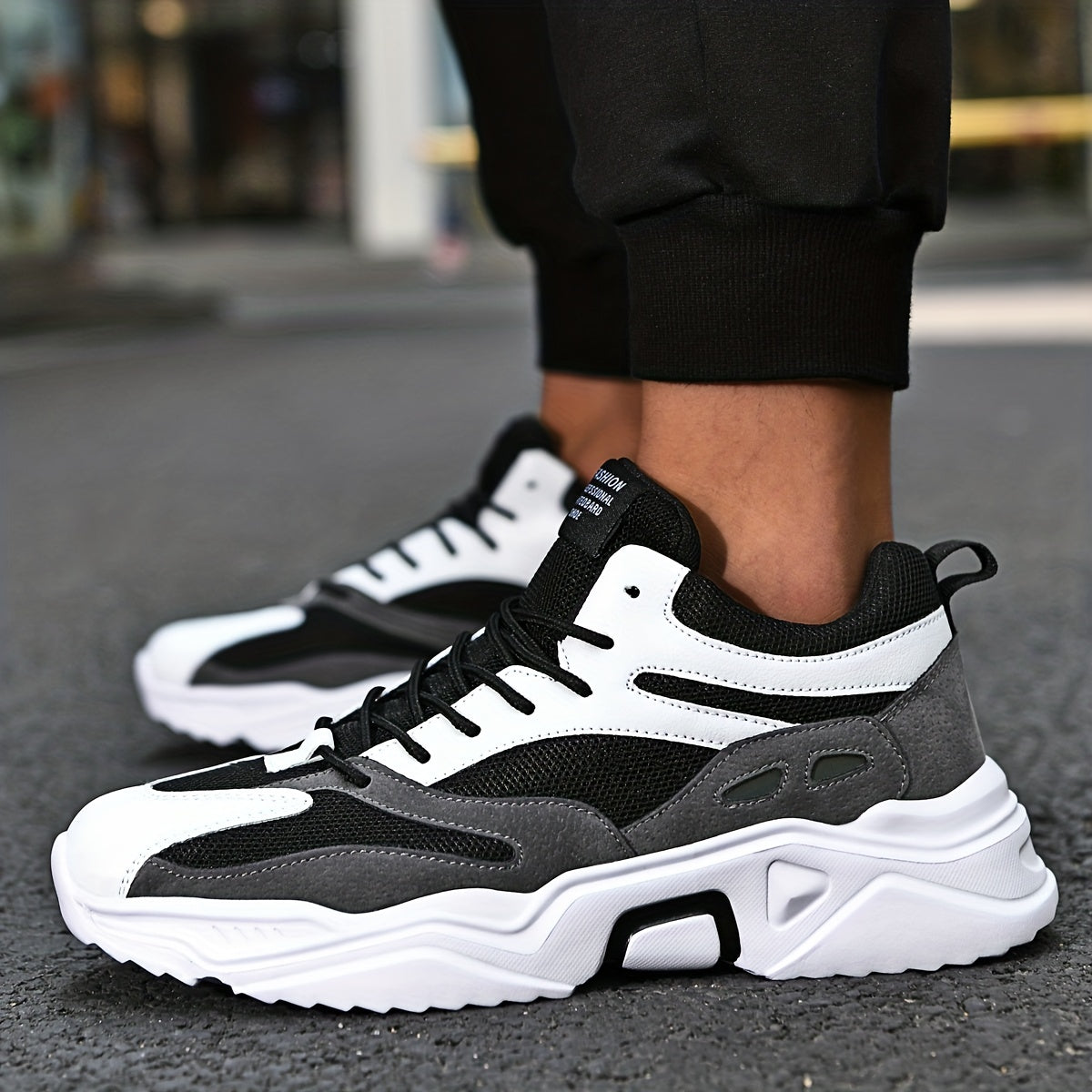 Men's Breathable Mesh Lace up Walking Shoes Casual Outdoor Sneakers