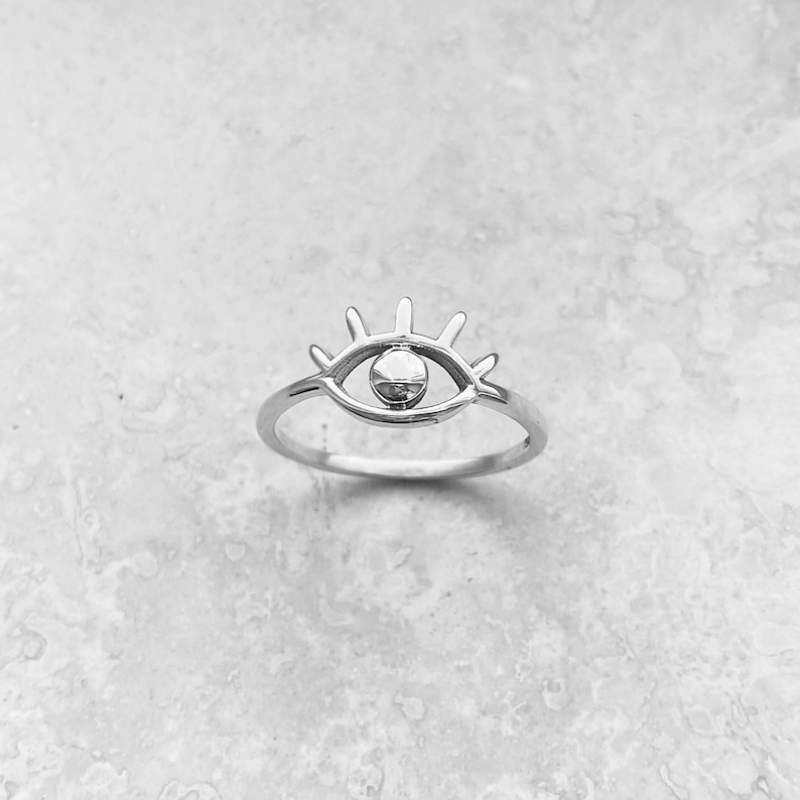 Silvery Plated Evil Eye Woman Ring