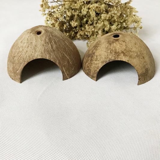 2pcs Natural Coconut Shell Small Pet Shelters