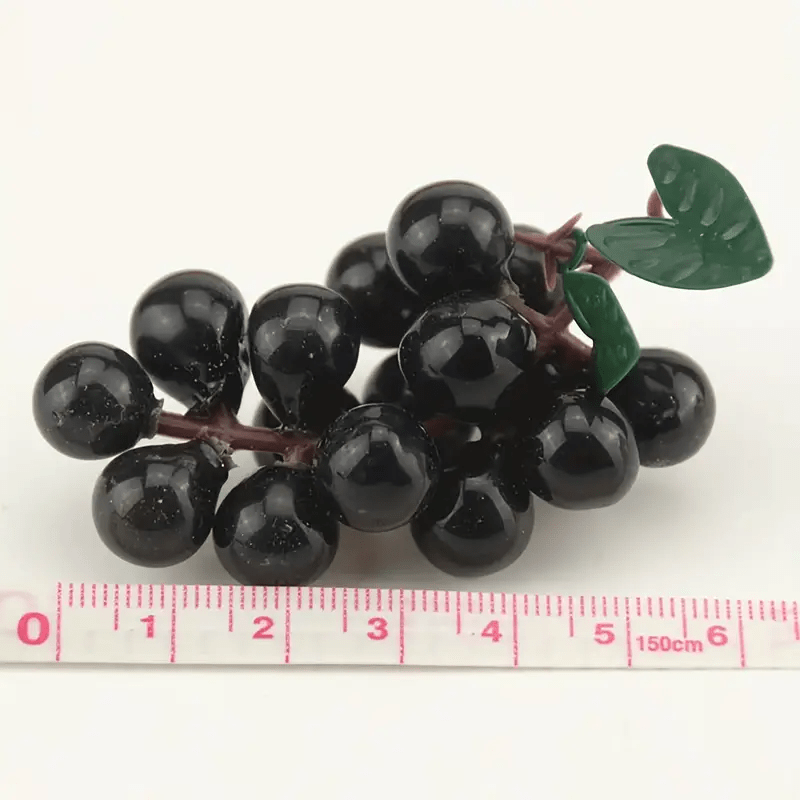 Realistic Mini Grapes for Outdoor Decor, Plastic Simulation Fruit for Patio