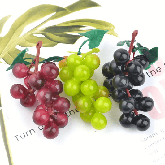 Realistic Mini Grapes for Outdoor Decor, Plastic Simulation Fruit for Patio