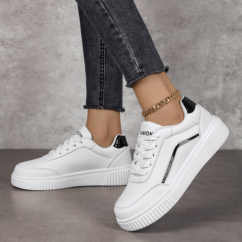Women's Stylish Skate Shoes Low Top Sneakers
