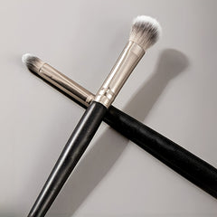 Soft Double-Ended Eyeshadow Brush for Beginners