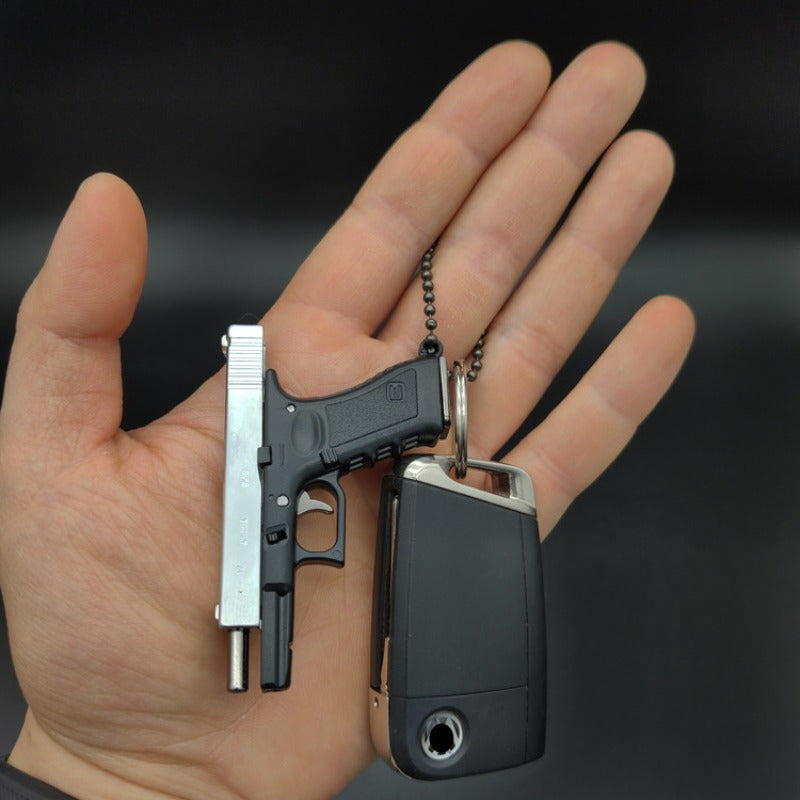 G17 Pistol Model Keychain Metal Gift Pendant
