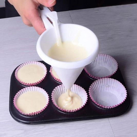 Kitchen Chocolate Candy Funnel Mold Pancake Cream Batter Dispenser