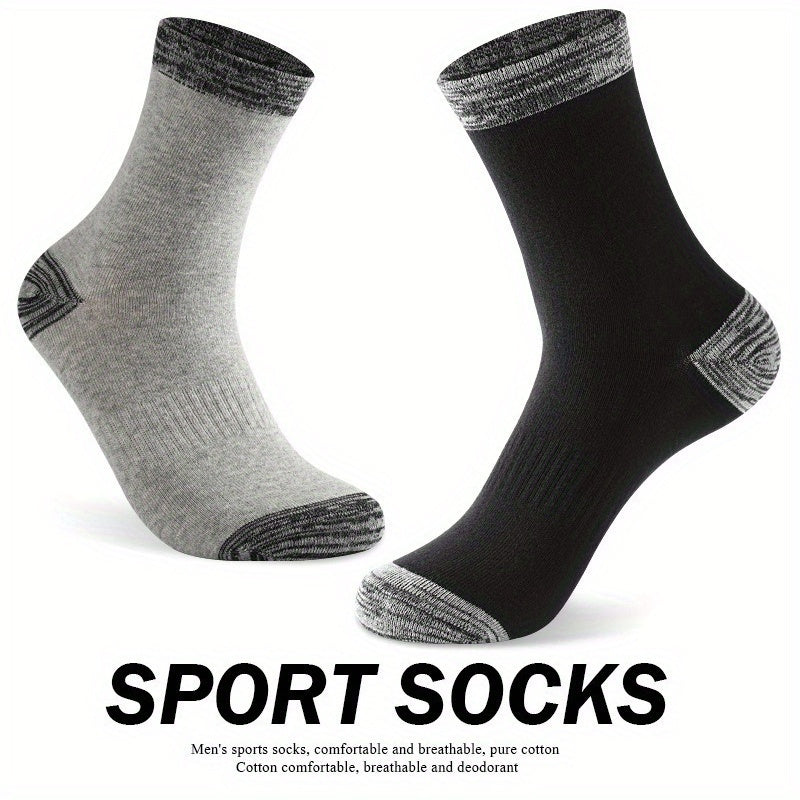 Breathable Moisture Wicking Sports Socks for Autumn and Winter