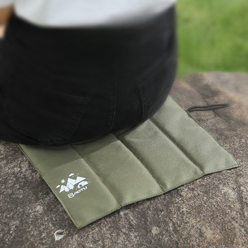Portable Waterproof Picnic Mat Moisture-proof Camping Beach Mat
