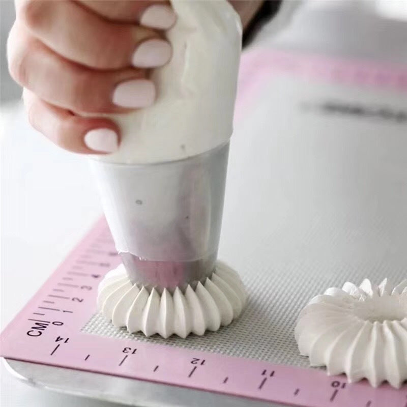 Stainless Steel Pastry Tip for Cupcake Cake Decorating