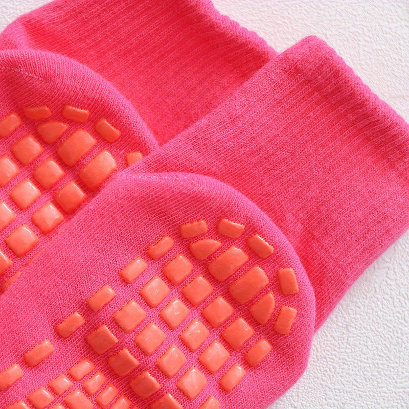 Breathable Non Slip Yoga Socks With Grips for Pilates Barre Ballet